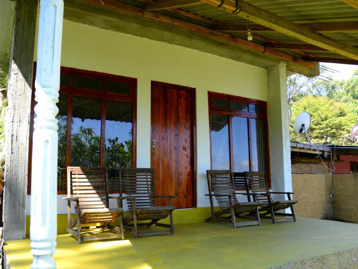 Ella Final Gate Exterior foto